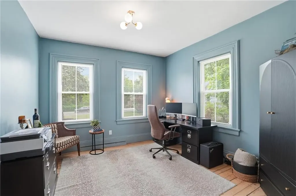 243 Maple Avenue Barrington RI 02806