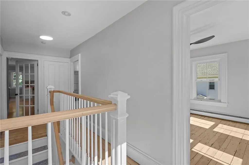 243 Maple Avenue Barrington RI 02806