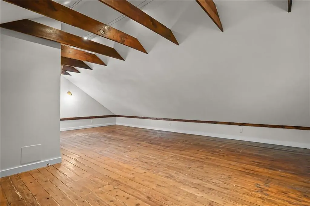 243 Maple Avenue Barrington RI 02806