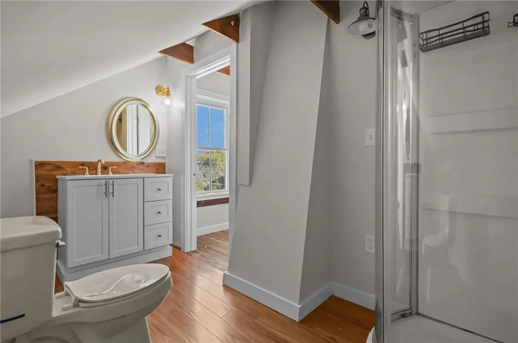 243 Maple Avenue Barrington RI 02806