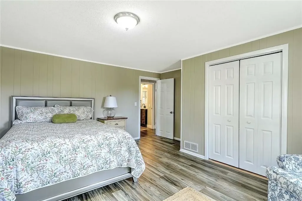 56 King Philip Road Narragansett RI 02882