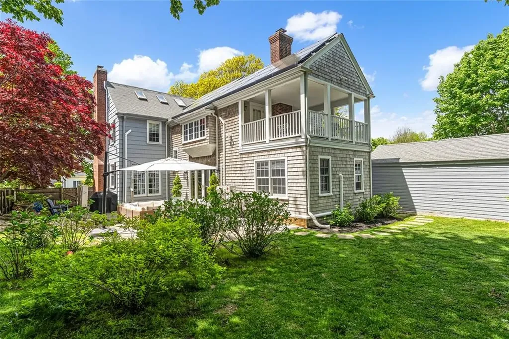 7 Florence Avenue Newport RI 02840