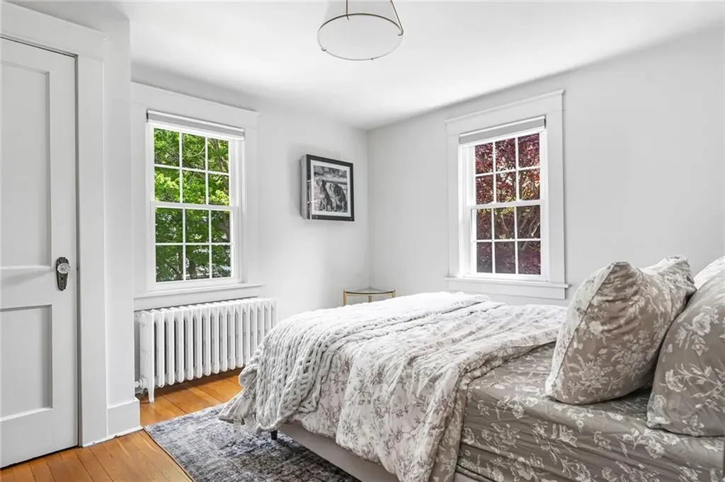 7 Florence Avenue Newport RI 02840