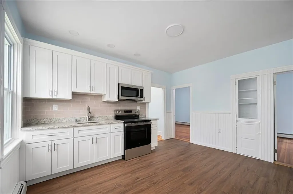 87 Lyman Avenue North Providence RI 02911
