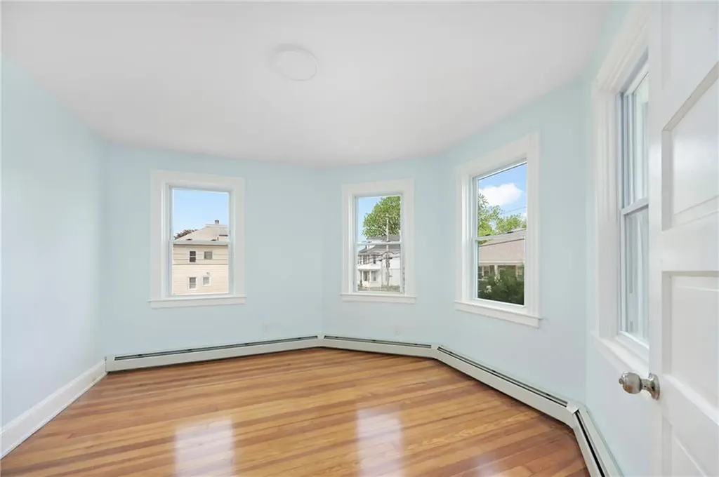 87 Lyman Avenue North Providence RI 02911