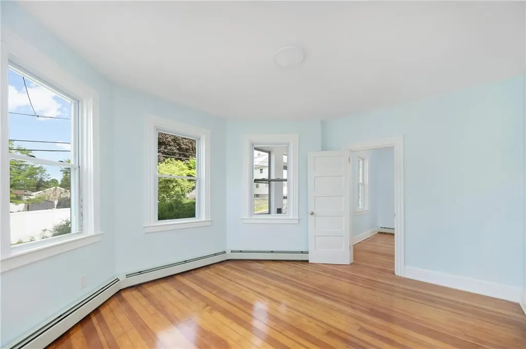 87 Lyman Avenue North Providence RI 02911