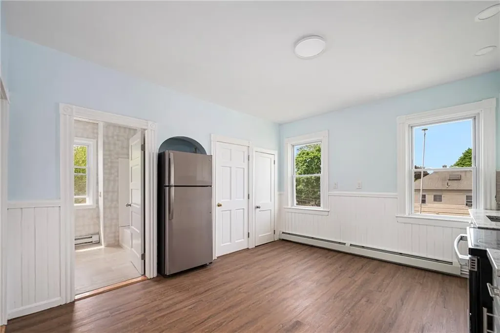 87 Lyman Avenue North Providence RI 02911