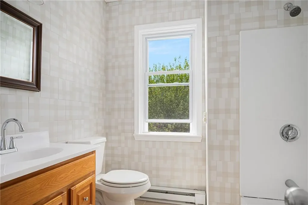 87 Lyman Avenue North Providence RI 02911