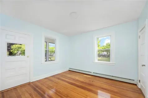 87 Lyman Avenue North Providence RI 02911