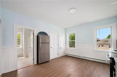 87 Lyman Avenue North Providence RI 02911