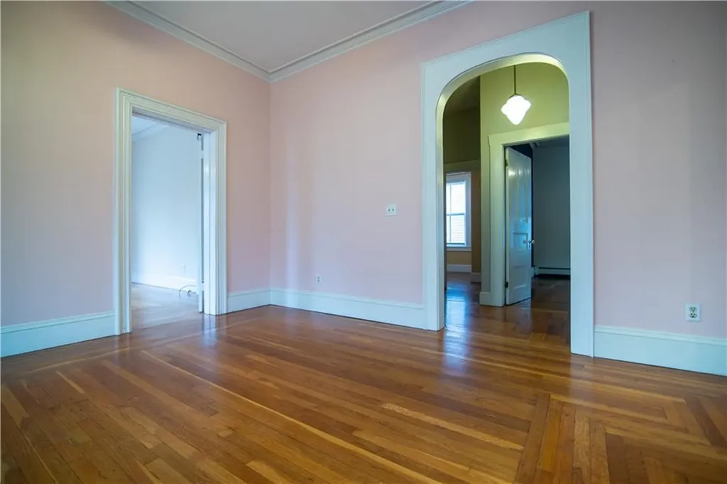 68 70 Dexter Street Providence RI 02909