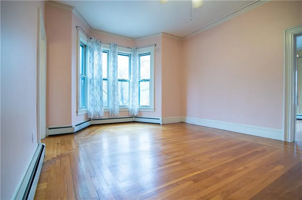 68 70 Dexter Street Providence RI 02909