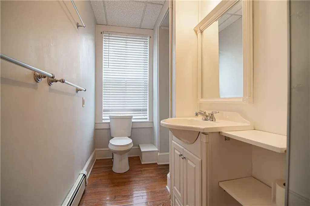 68 70 Dexter Street Providence RI 02909