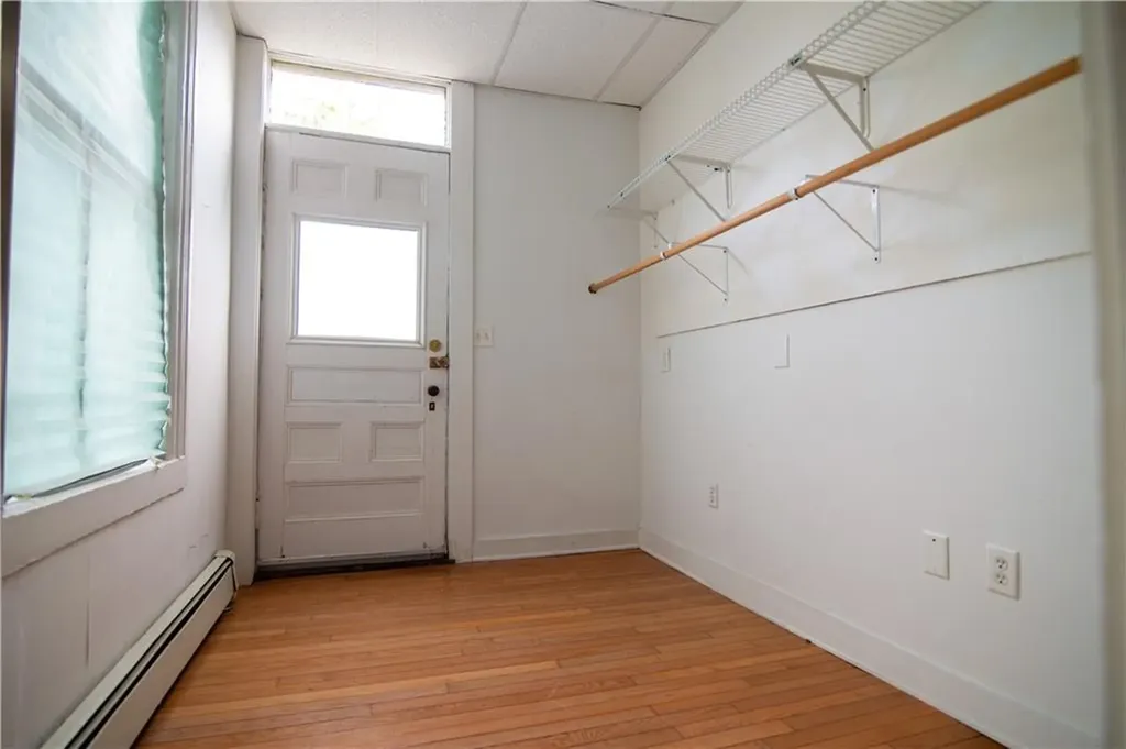 68 70 Dexter Street Providence RI 02909