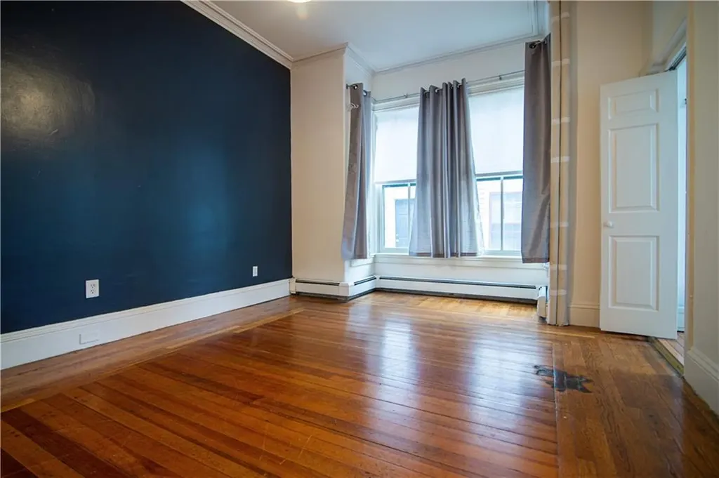 68 70 Dexter Street Providence RI 02909