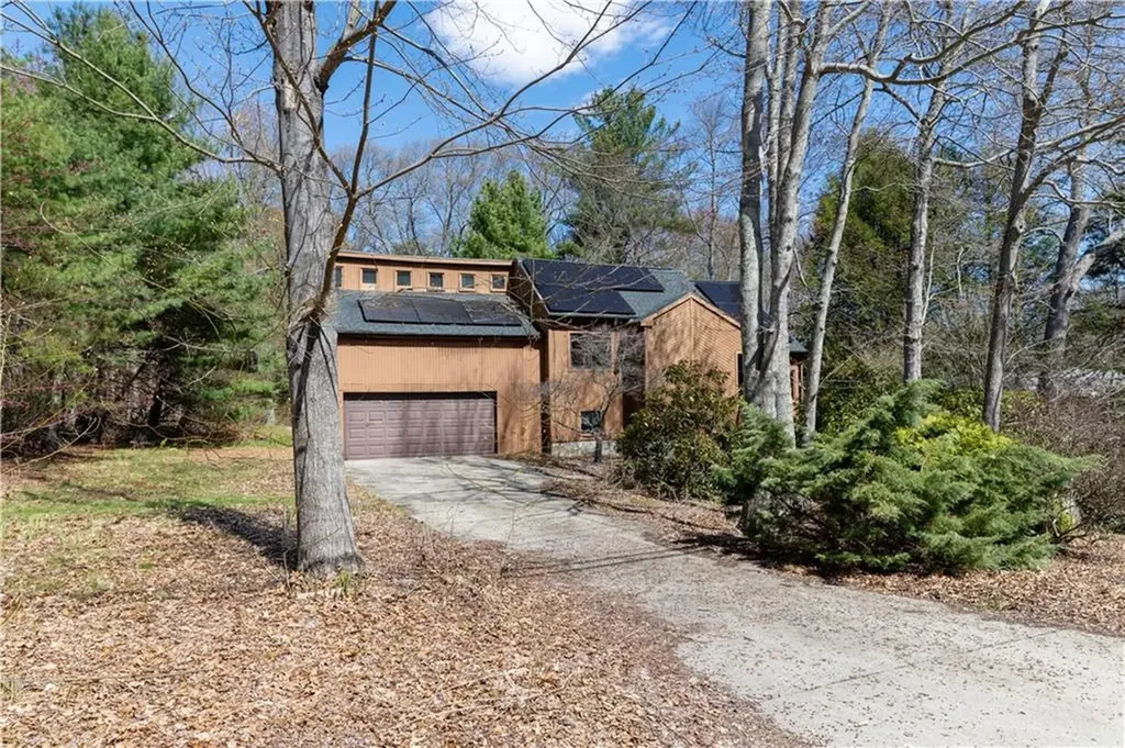 3 Rogler Farm Road Smithfield RI 02917