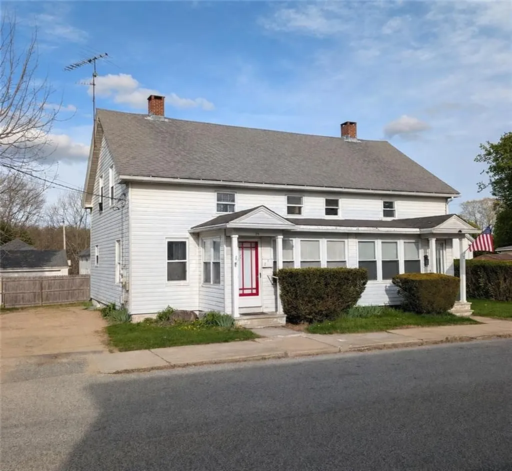 29 Anthony Street Coventry RI 02816