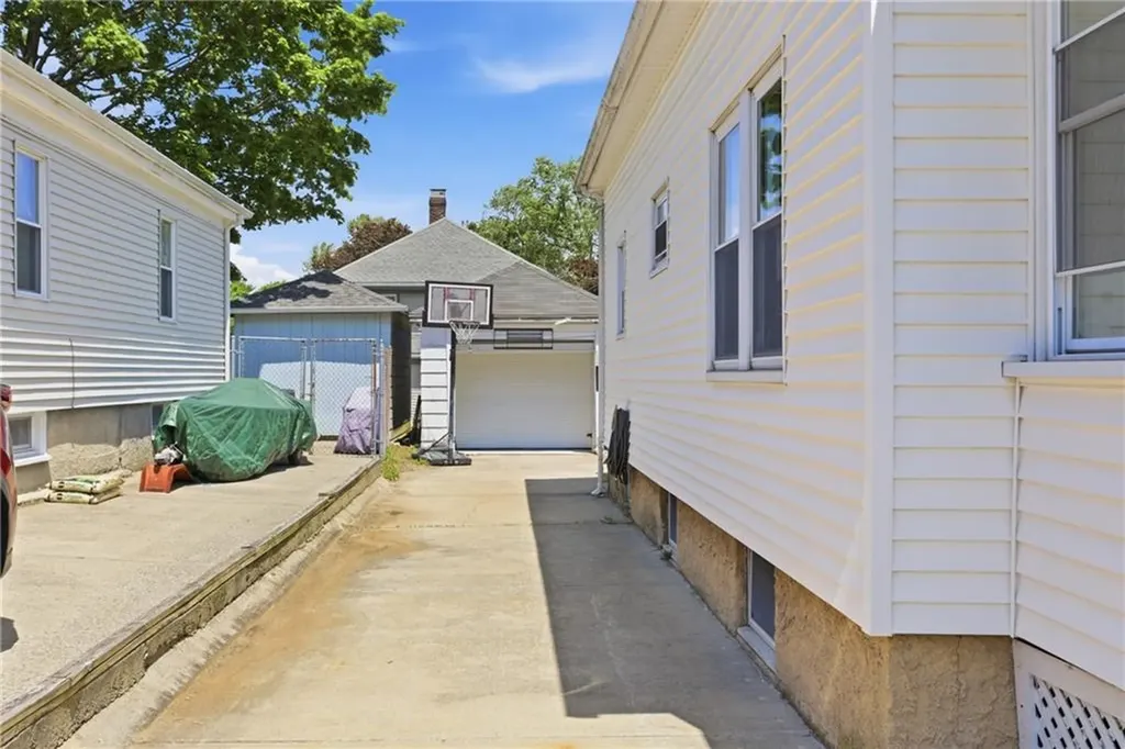 70 Holburn Avenue Cranston RI 02910