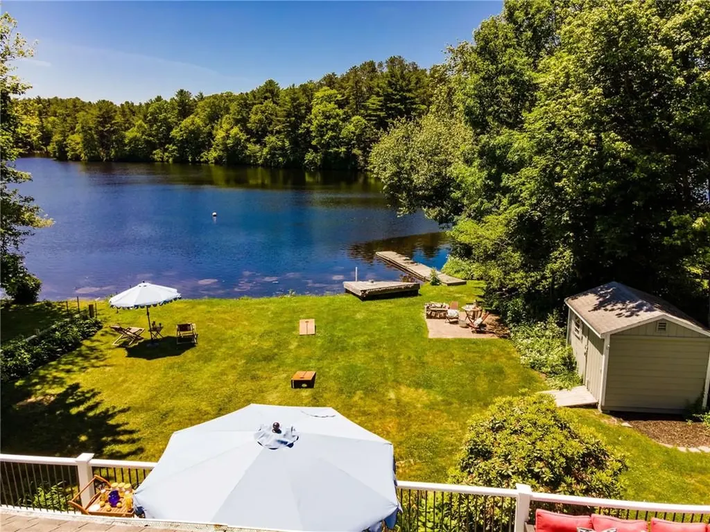 31 Sunset Drive Hopkinton RI 02832