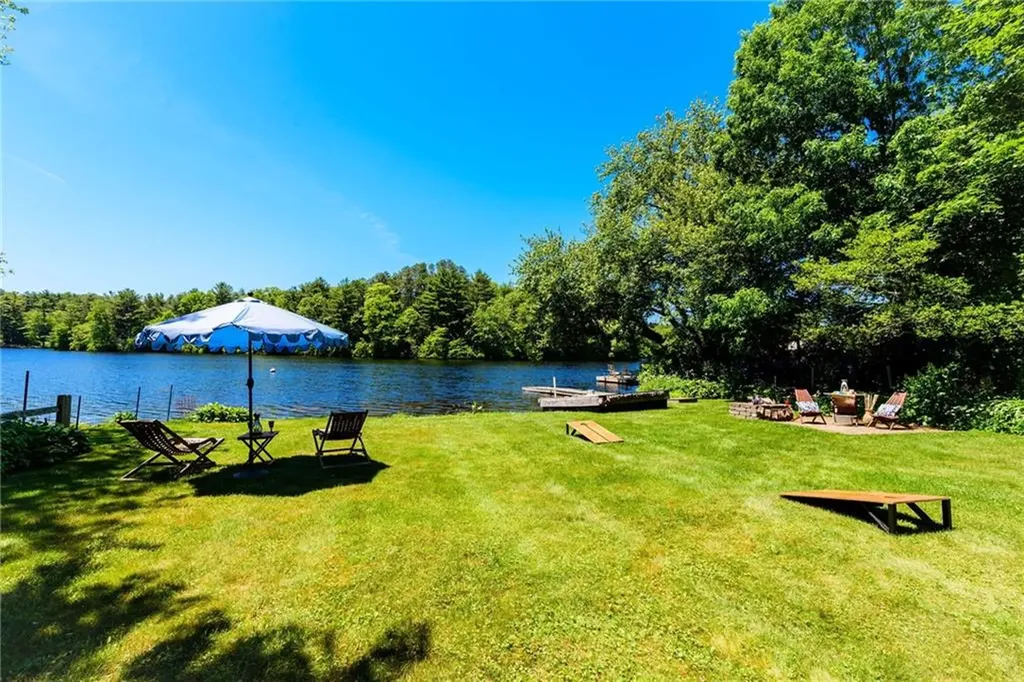 31 Sunset Drive Hopkinton RI 02832