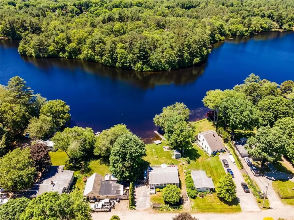 31 Sunset Drive Hopkinton RI 02832