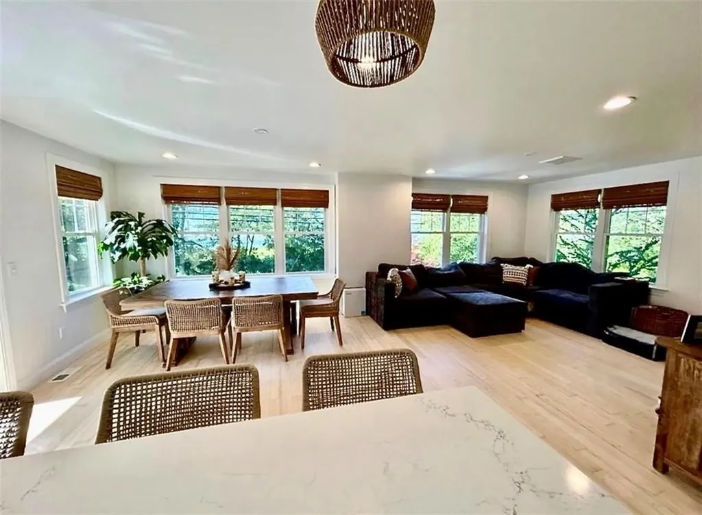 608 Wordens Pond Road South Kingstown RI 02879