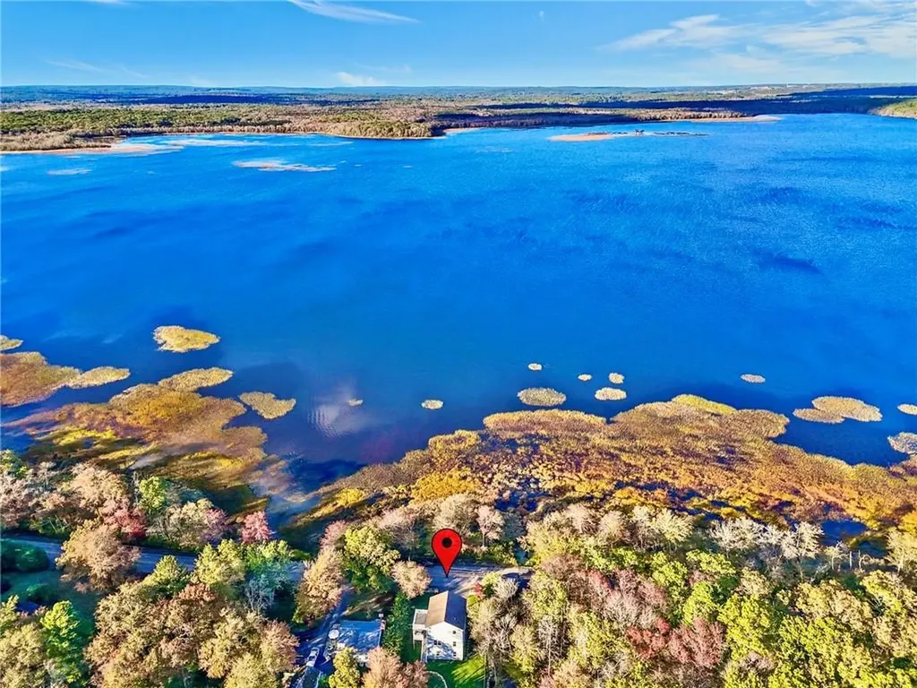 608 Wordens Pond Road South Kingstown RI 02879