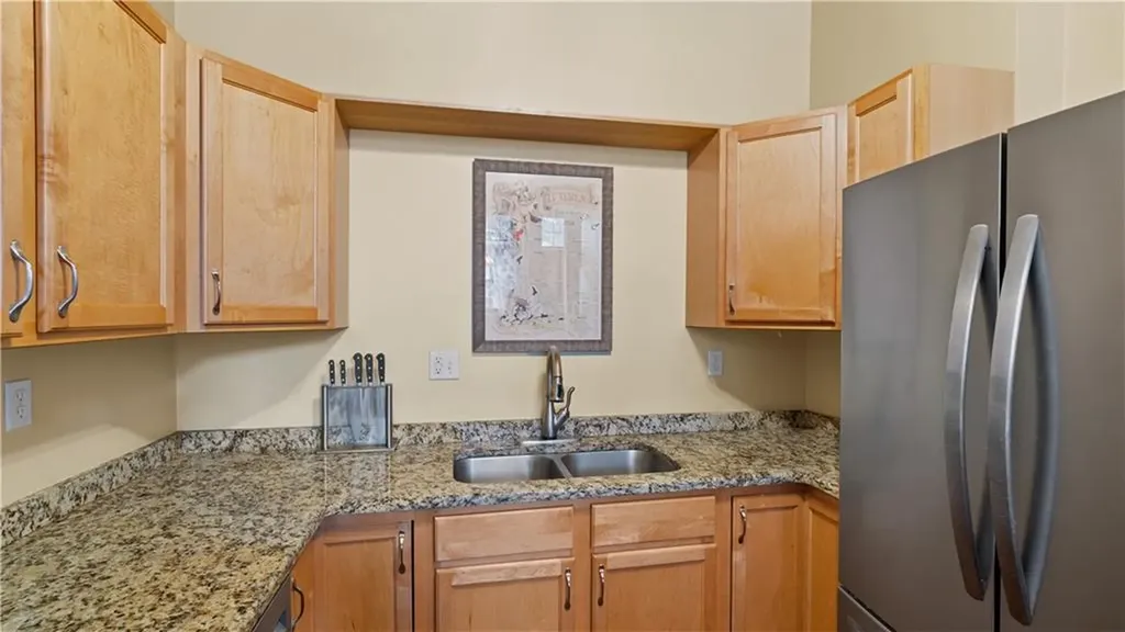 63 Blakeley Street Woonsocket RI 02895