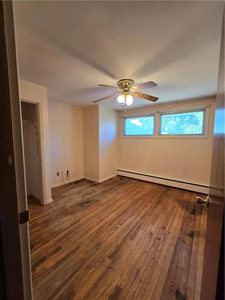 58 Hoyt Street Warwick RI 02886
