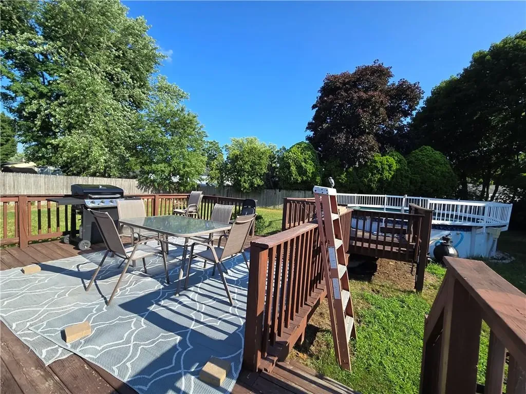58 Hoyt Street Warwick RI 02886