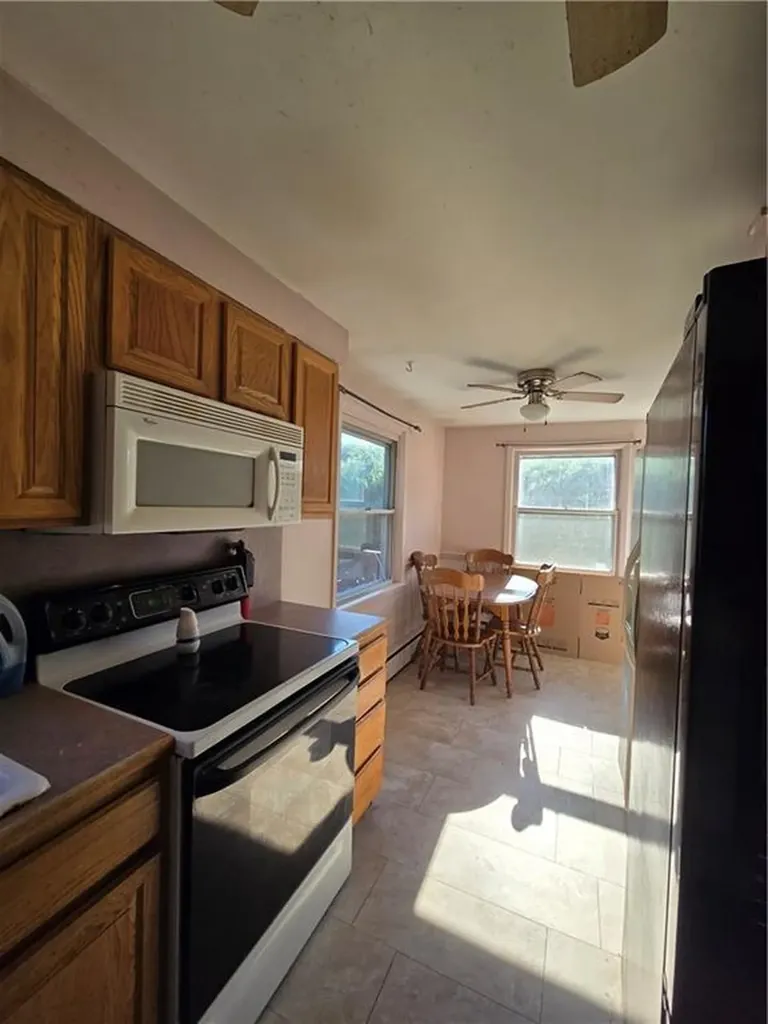 58 Hoyt Street Warwick RI 02886