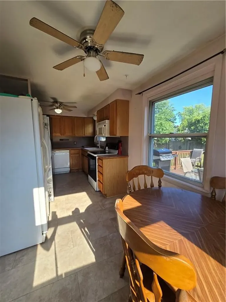 58 Hoyt Street Warwick RI 02886