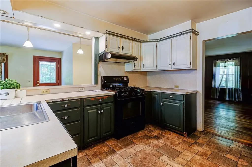 48 Brayton Road Smithfield RI 02917