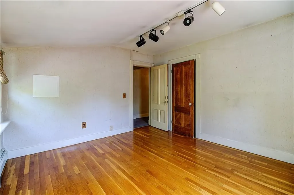 48 Brayton Road Smithfield RI 02917