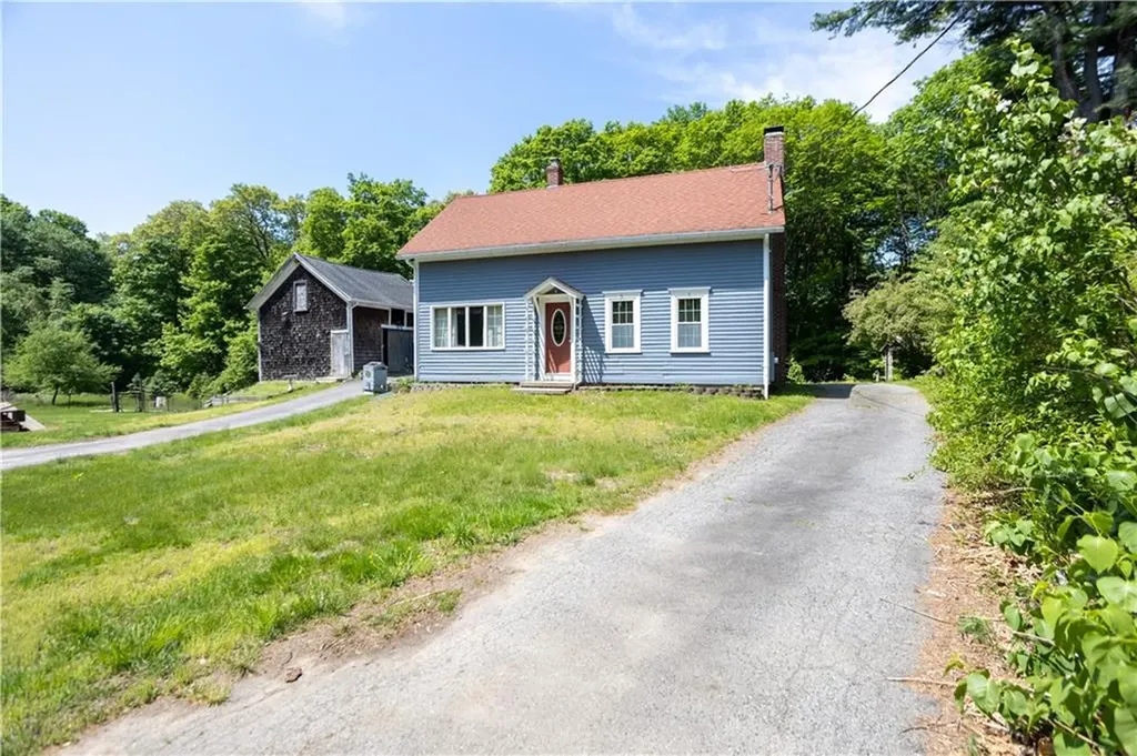 48 Brayton Road Smithfield RI 02917
