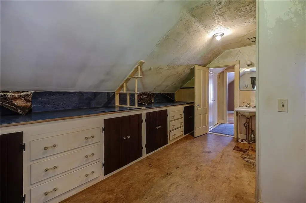 48 Brayton Road Smithfield RI 02917