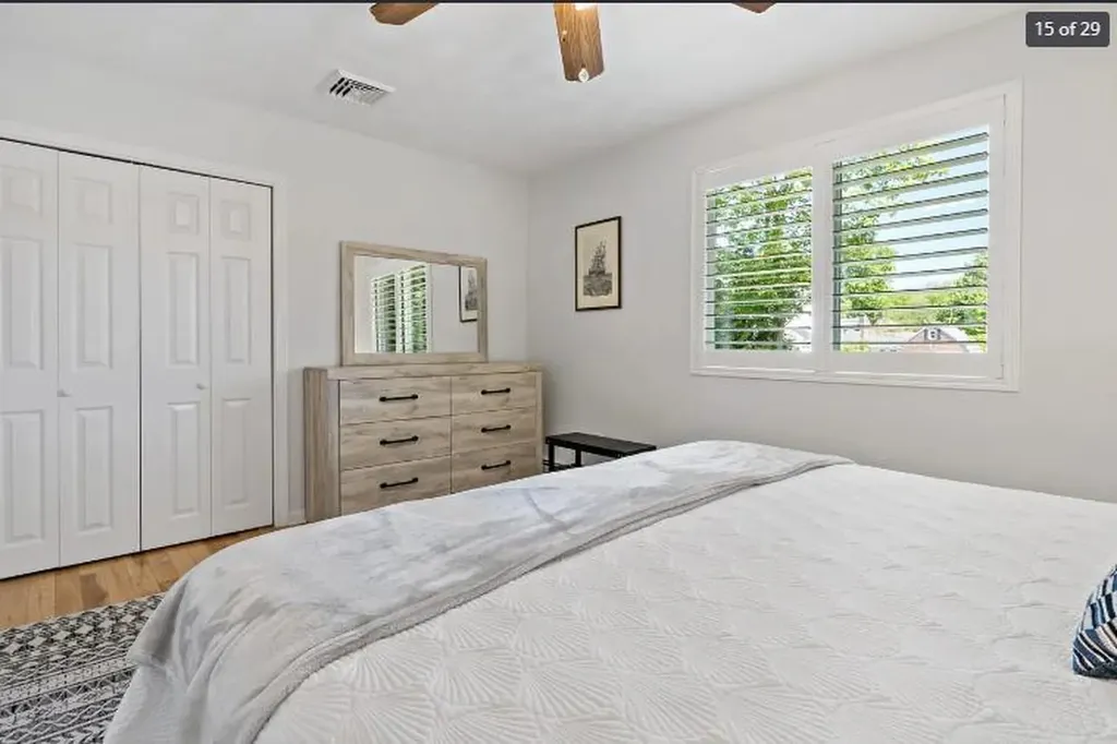 14 Lakeview Drive Narragansett RI 02882