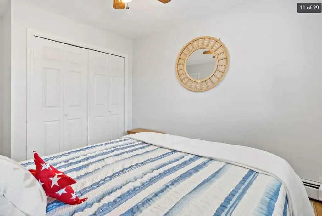 14 Lakeview Drive Narragansett RI 02882