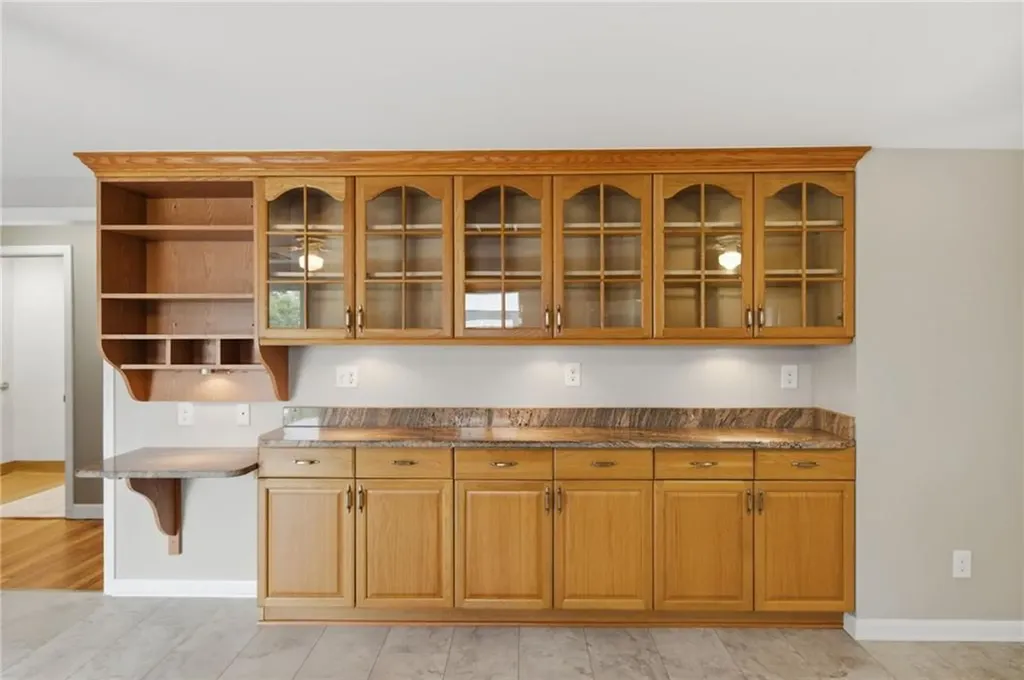 160 Fort Street East Providence RI 02914