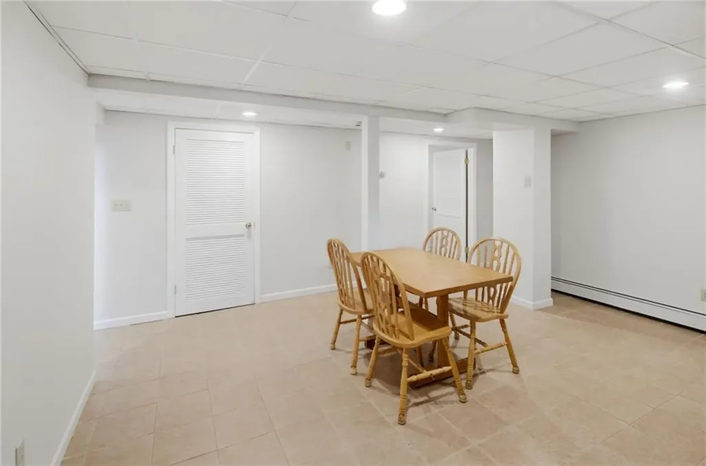160 Fort Street East Providence RI 02914