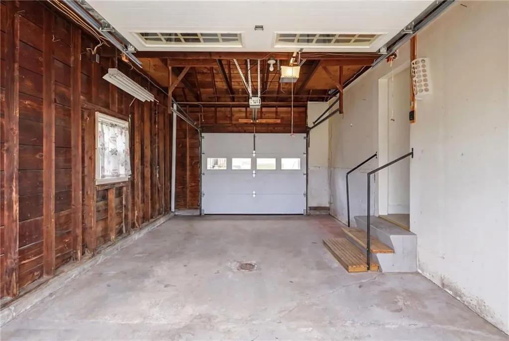 160 Fort Street East Providence RI 02914