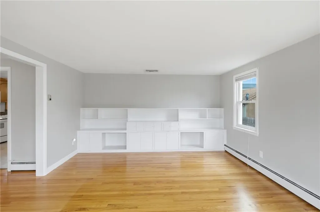 160 Fort Street East Providence RI 02914