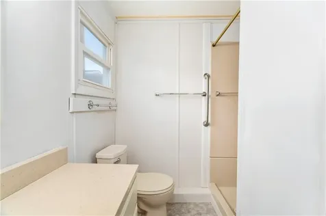 8 Thrid Street Portsmouth RI 02842