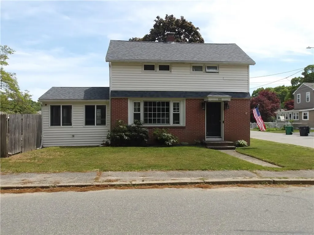 122 Gordon Avenue Warwick RI 02889