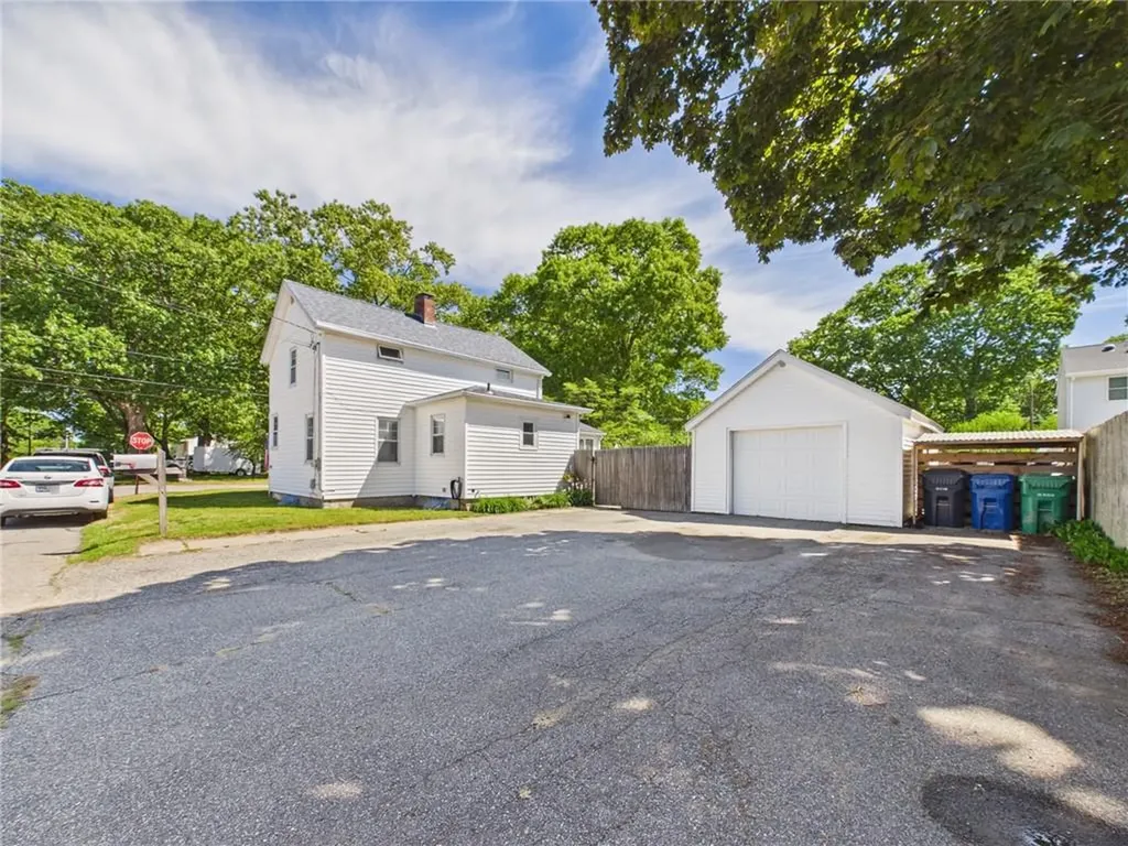 122 Gordon Avenue Warwick RI 02889
