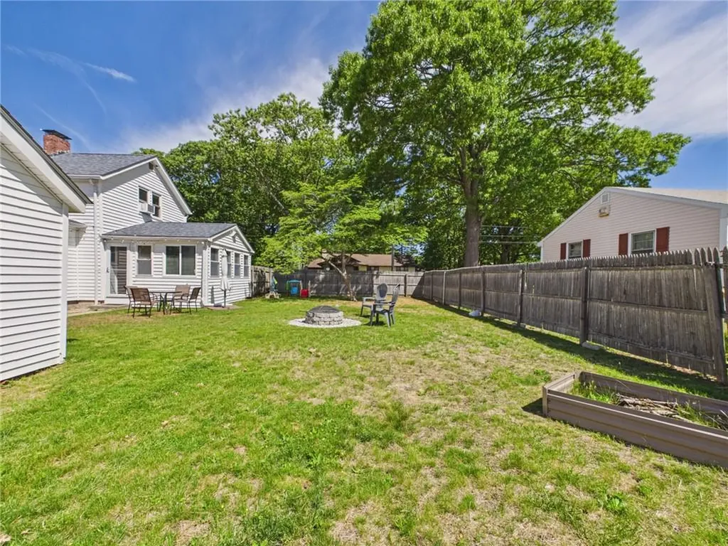 122 Gordon Avenue Warwick RI 02889