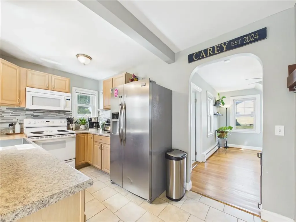 122 Gordon Avenue Warwick RI 02889