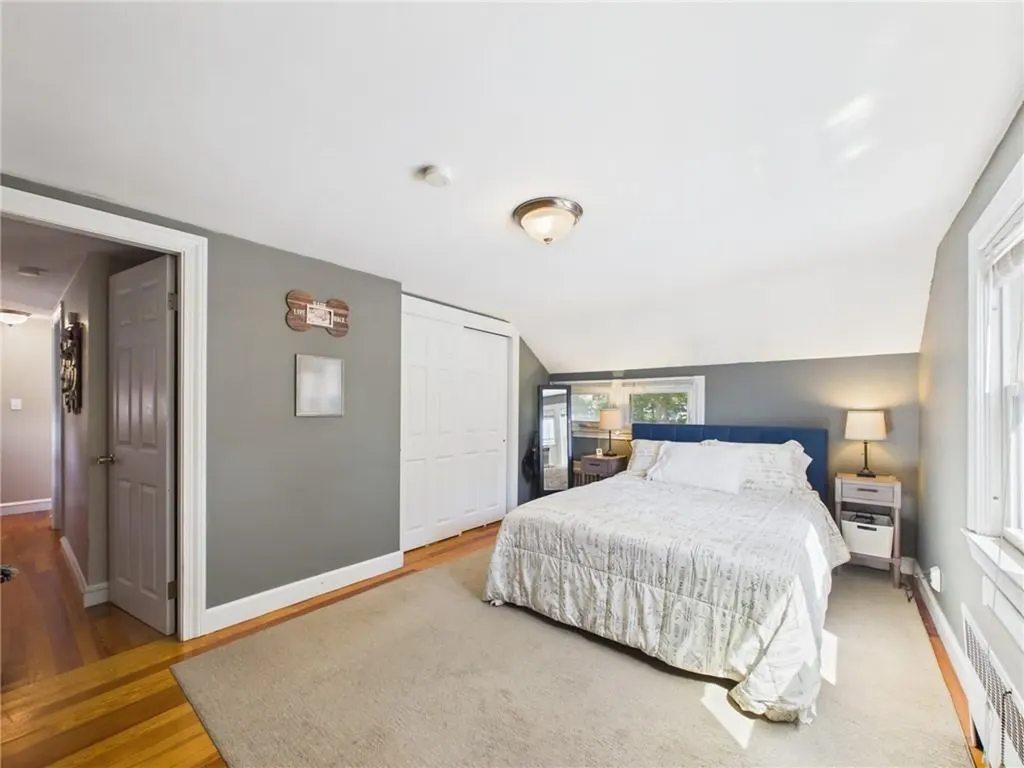 122 Gordon Avenue Warwick RI 02889