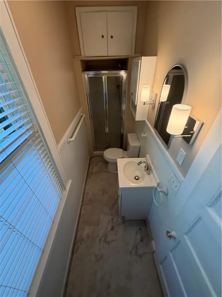 27 West Park Place Woonsocket RI 02895