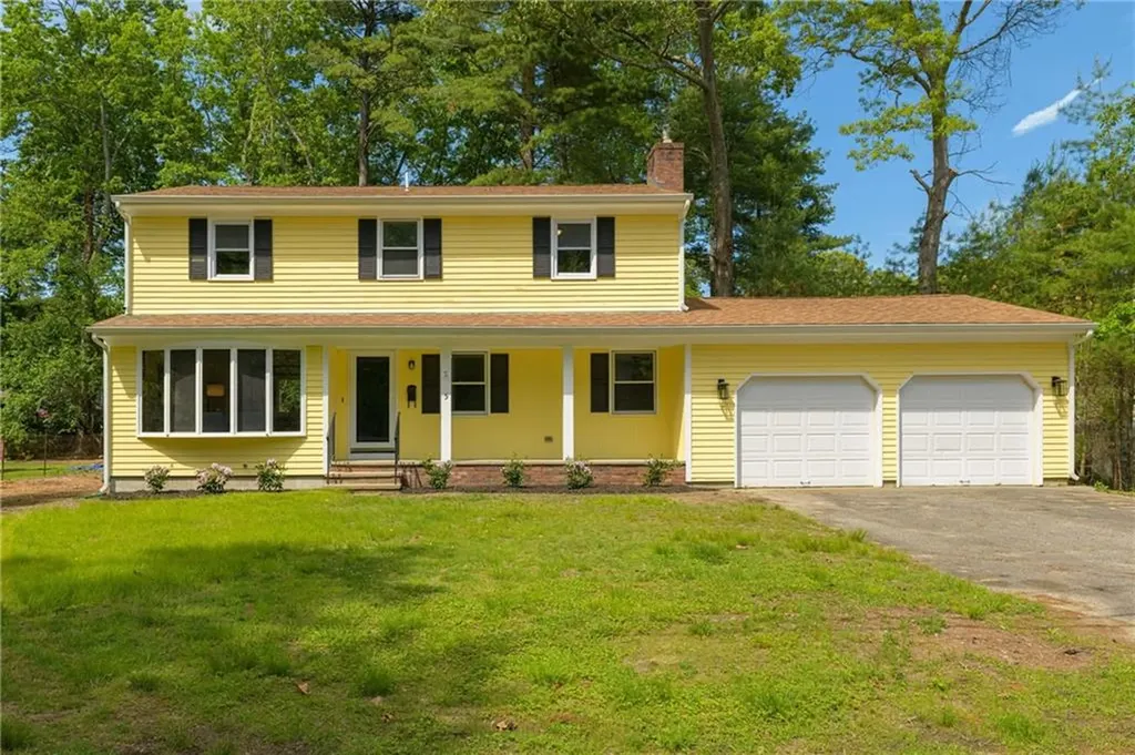 5 Knapton Street Barrington RI 02806